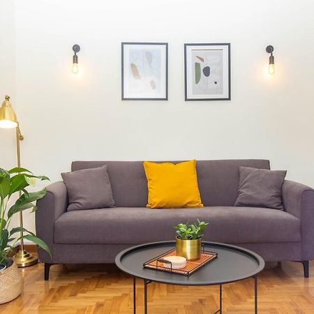 Loucas Apartment Афіни Екстер'єр фото