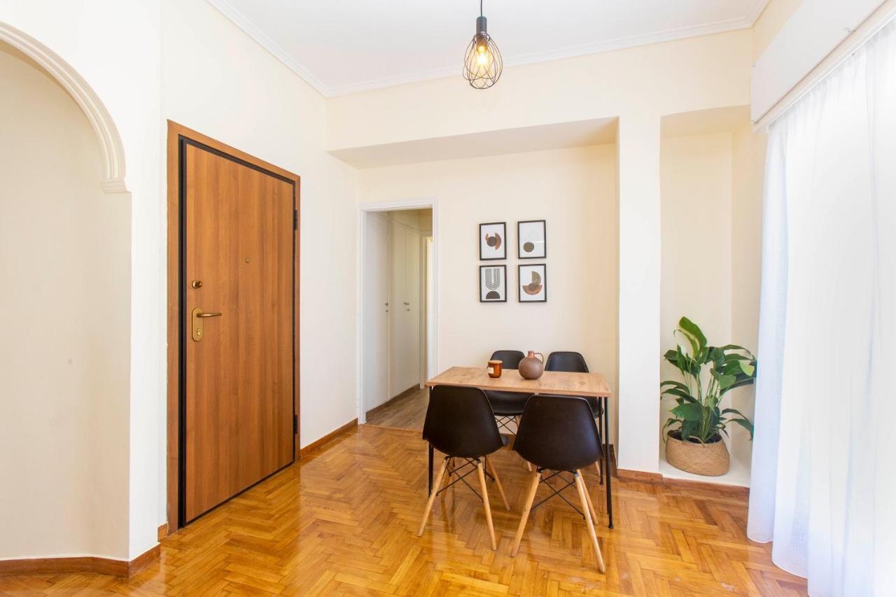 Loucas Apartment Афіни Екстер'єр фото