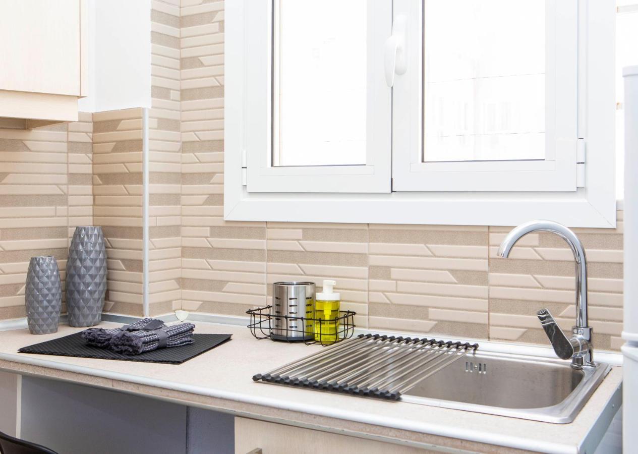 Loucas Apartment Афіни Екстер'єр фото